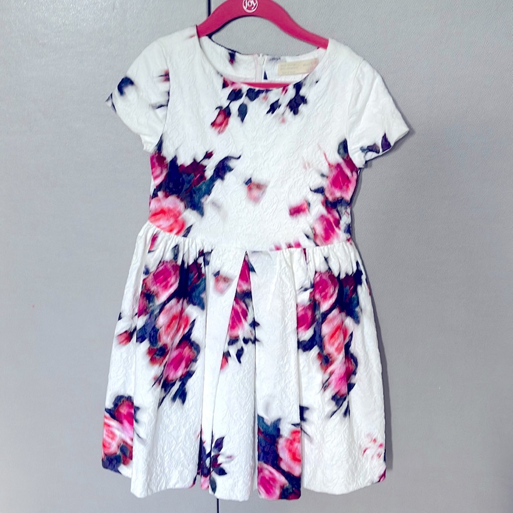 Girls dress size 7/8